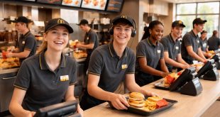 découvrez à quel âge il est possible de travailler chez mcdonald's à travers les témoignages de jeunes employés et leurs expériences.