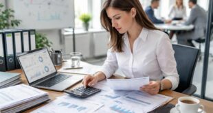 découvrez notre formation de gestionnaire de paie, un tremplin idéal pour accéder à des postes à responsabilité et booster votre carrière dans les ressources humaines.