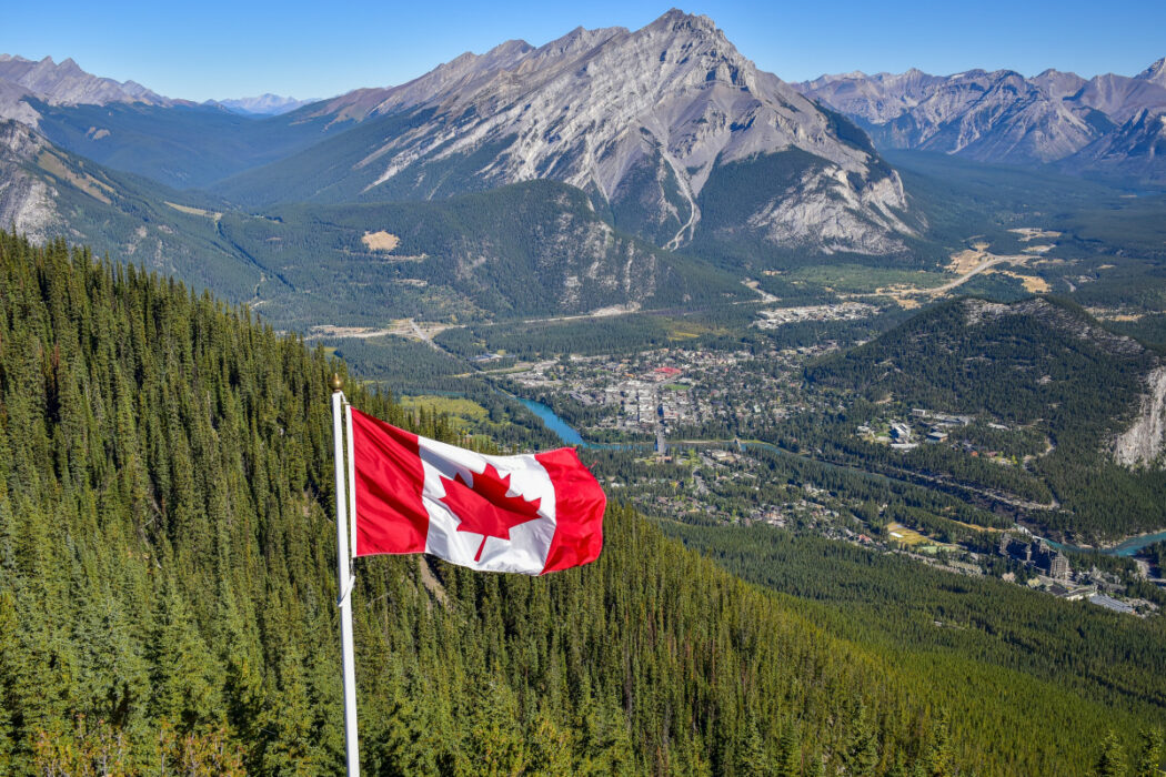 canada drapeau